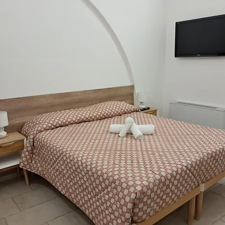 Al Thesoro Bed and Breakfast *